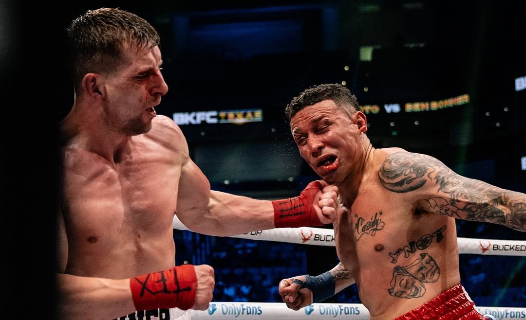 Bonner golpea a Soto