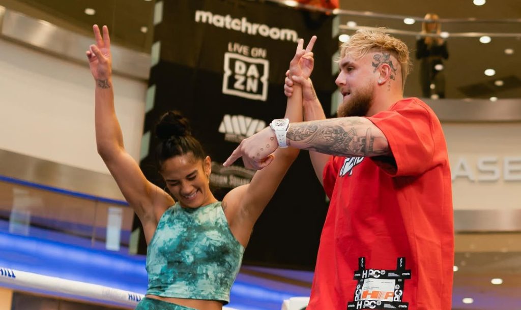 Amanda Serrano y Jake Paul