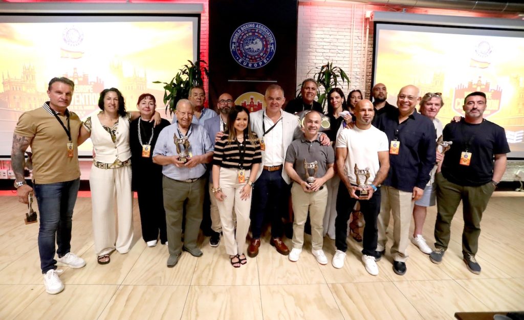 Homenaje de la WBA al boxeo español