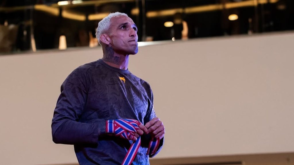 Charles Oliveira